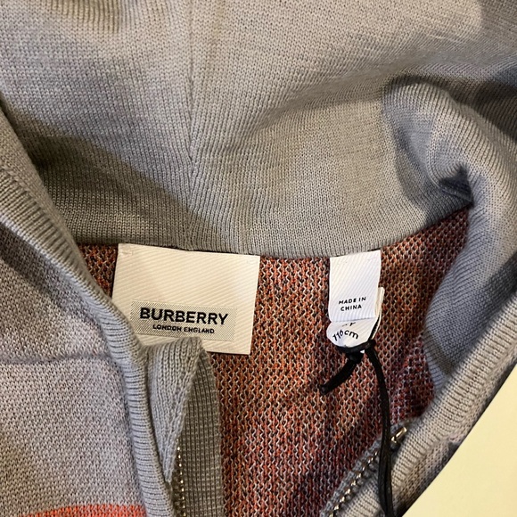 NEW!  Burberry Check Knit Zip-Up Hoodie 6Y - Picture 6 of 11
